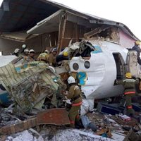 Al menos 14 muertos en accidente aéreo en Kazajistán