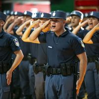 Neuquén sumó nuevos efectivos a las fuerzas de seguridad, egresados de Institutos Policiales