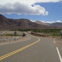 Tragedia en Mariano Moreno: un menor falleció tras chocar con su moto