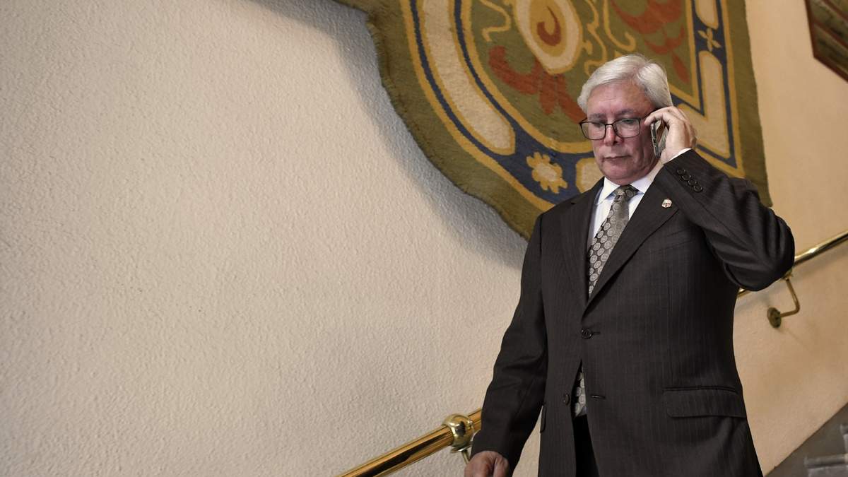 El gobernador de Baja California Jaime Bonilla Valdez