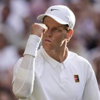 Jannik Sinner vence a Carlos Alcaraz y se convierte en el primer italiano en ganar Wimbledon