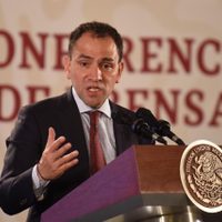 Invertir en Pemex es 'un buen negocio”: Arturo Herrera