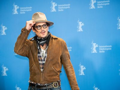 ¡A la velocidad de la luz! Johnny Depp rompió un record en pocas horas. ¿De qué se trata?