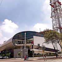 Ante su declive, Televisa busca crecer con Univision