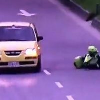 Taxistas de Bogotá amenazan con paro indefinido por el caso del atropellamiento a un policía (video)
