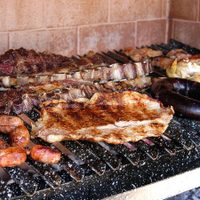El secreto de las parrillas: aplicá este truco para recalentar el asado y que quede como recién hecho