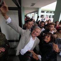 Segunda vuelta en Chile: elección presidencial entre una comunista y un ultraderechista