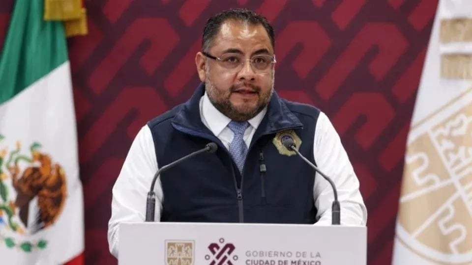 Sheinbaum confirma a Omar Reyes Colmenares como titular de la UIF