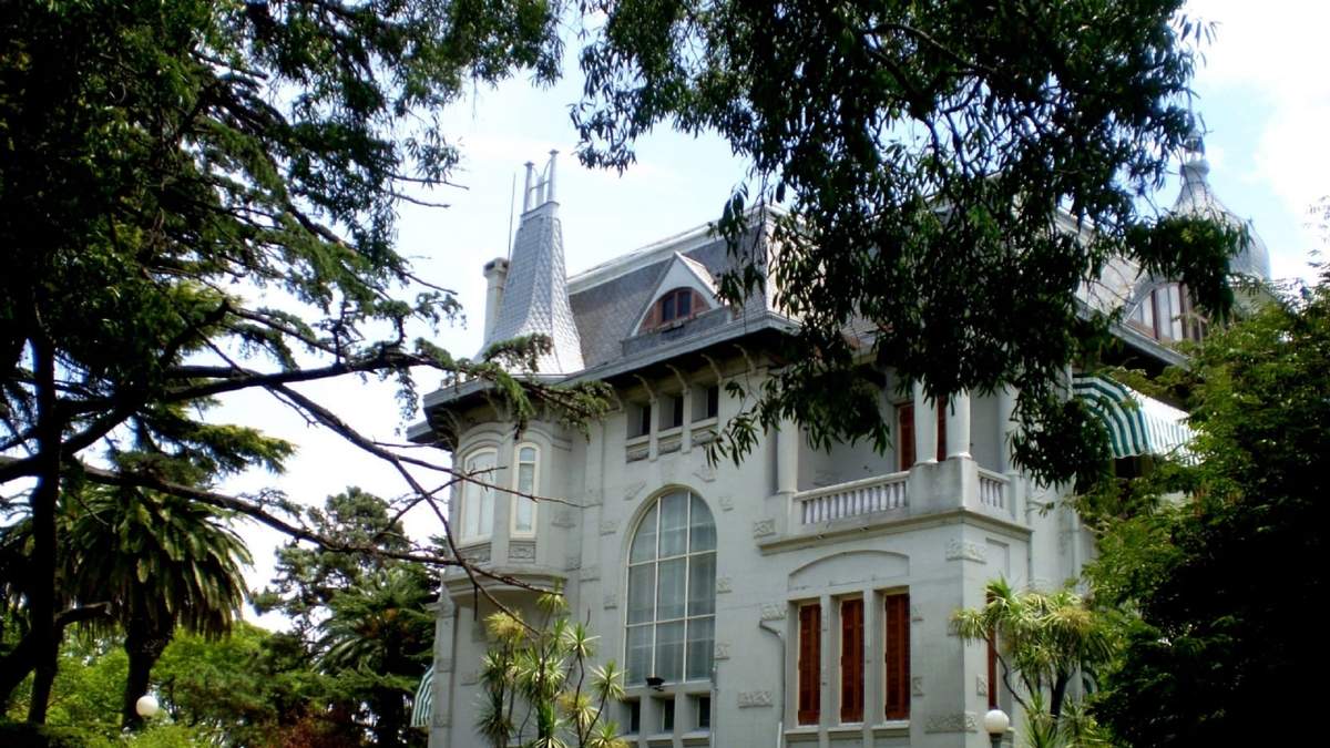 Residencia de Suárez y Reyes. Fuente: (Twitter)