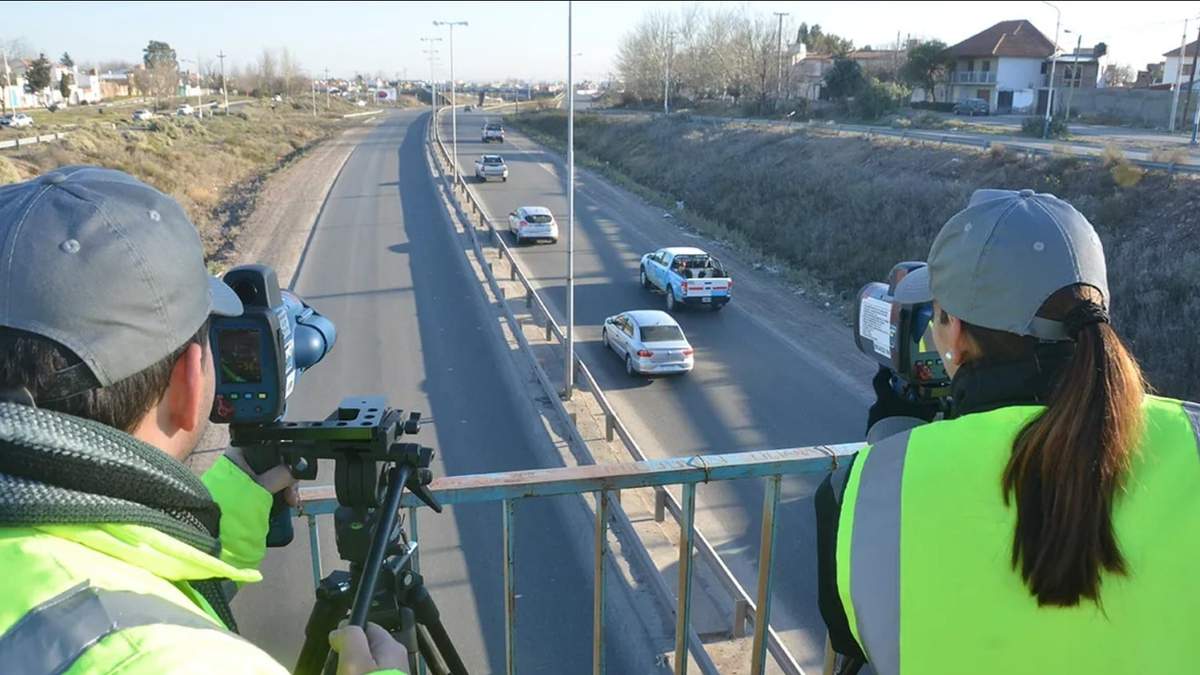 Los radares de velocidad funcionarán en los momentos de mayor peligrosidad del tránsito. Fuente: (Facebook)