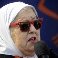 Hebe de Bonafini arremetió contra los funcionarios de Macri: "Habría que meterlos presos"