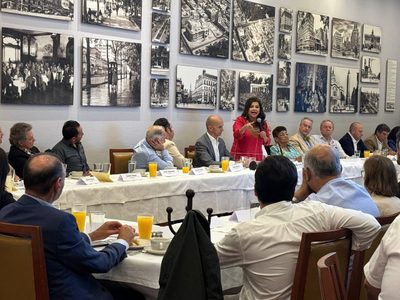 Reclaman a Brugada desgobierno en el Centro Histórico, ella responde con propuestas recicladas