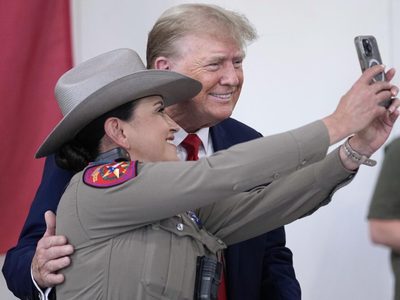 Trump regresa a la frontera a promover su dura agenda migratoria