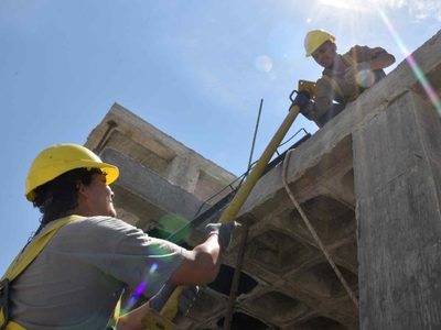 ¡Sin trabajo y con hambre! Gremio de la construcción exige una flexibilización de la cuarentena