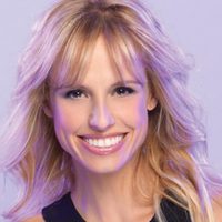 ¡Y un día se animó! Mirá el destape de Mariana Fabiani en micro bikini ¡Bomba!
