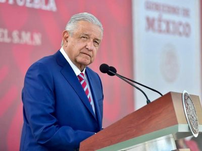 AMLO defenderá a mexicanos del discurso xenofóbico del gobernador de Texas: "todos somos migrantes"