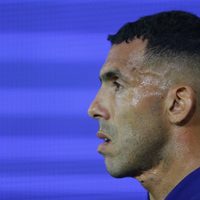 Se complica cada vez más la renovación de Carlos Tevez