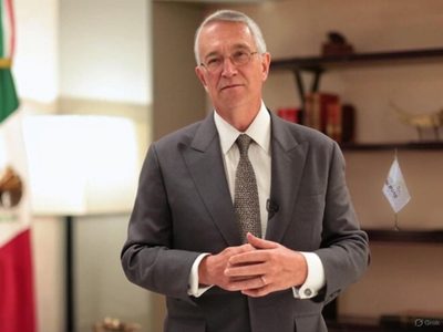 Salinas Pliego arremete contra Sheinbaum: "No me use de distractor"