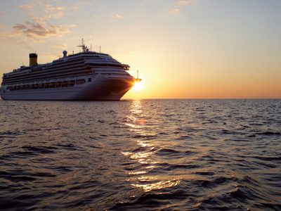 Víctimas del coronavirus: más de 2 mil argentinos quedaron varados en el mar