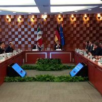 Crímenes contra periodistas y violencia en México, prioridad para Alemania: ministro germano