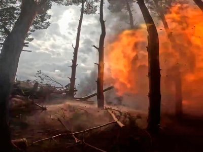 Rusia lanza casi 150 drones contra Ucrania mientras Trump duda del deseo de paz de Putin
