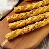 Palitos de queso: si querés algo fácil y rápido de hacer para picotear este domingo en casa, te encantará esta receta