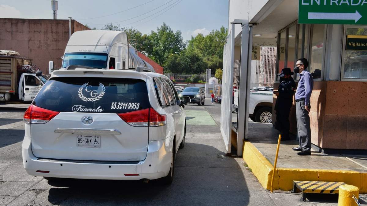 La Ssa registra un acumulado de 300 mil 101 fallecimientos por la pandemia