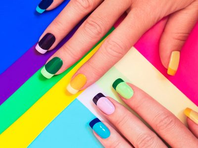 Te adelantamos el diseño de nail art que vas a ver en todas partes en verano: frutas brillantes, hiperrealismo y mucha onda