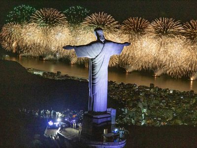 El lado B de una celebración más “discreta”: Río de Janeiro tuvo la mitad de basura en Año Nuevo