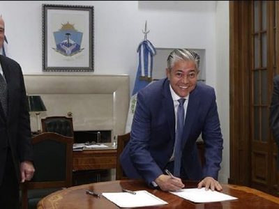 La empresa Exxon se incorporó al Plan Provincial de Becas y se suma a las ocho compañías que ya participan
