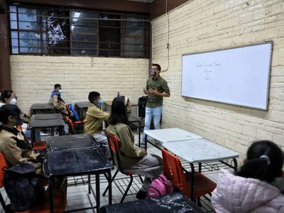 La Redim condena que la SEP elimine el programa escuelas de tiempo completo