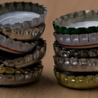 Con tapitas y materiales que tenés en casa, hacé la lámpara más fácil y decorativa para cualquier espacio de tu hogar
