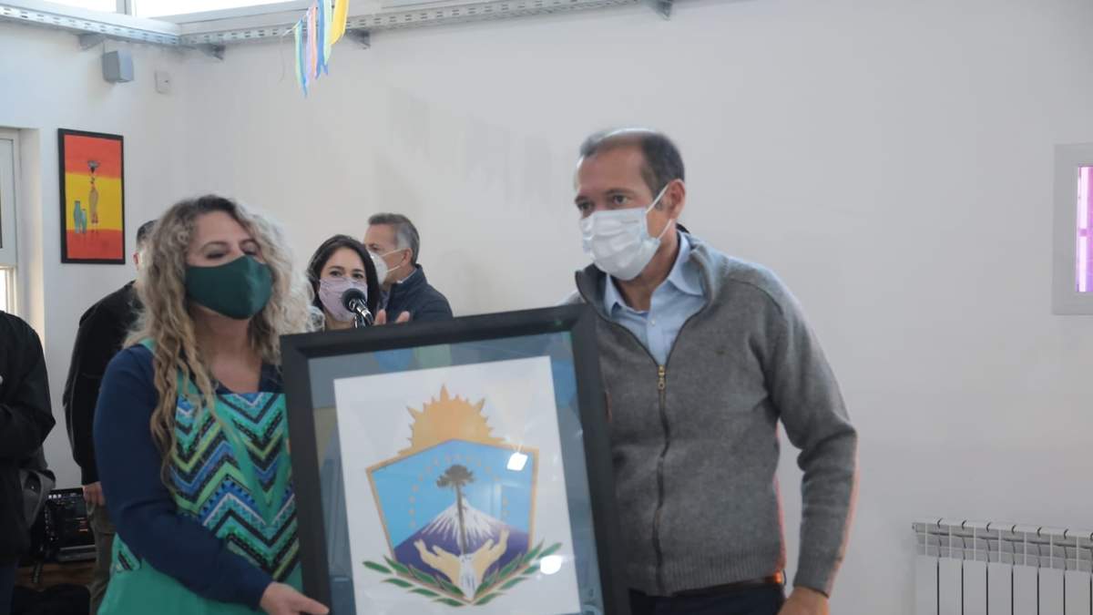 Omar Gutiérrez en la inauguración del jardín de Valentina Sur. Fuente: (Twitter)