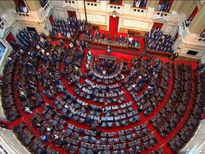 El Gobierno planea dividir las sesiones extraordinarias: primero el Presupuesto, luego las reformas
