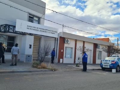 Revelaron que el ataque al sindicato de petroleros de Cutral Co fue perpetrado por un motociclista