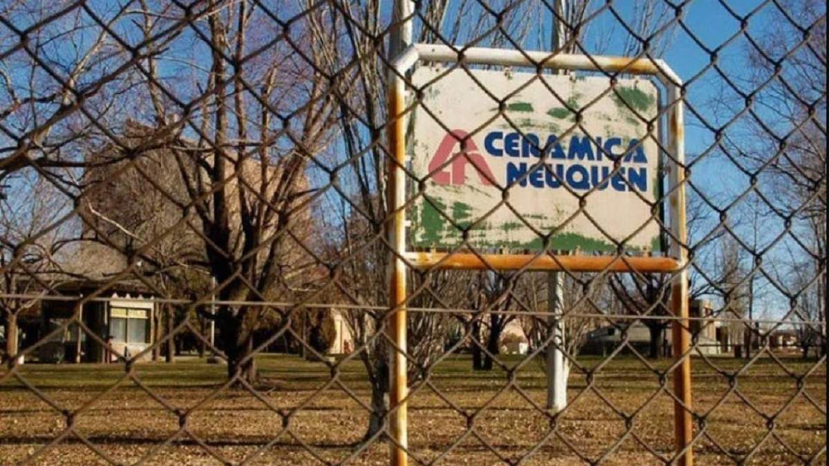 CALF explicó que la cláusula de incumplimiento, fijada en el acuerdo de septiembre de 2023, “tiene carácter de preaviso de corte”. Fuente: (Noticias Nqn)