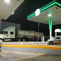 Canaco Guadalajara analiza acciones para combatir desabasto, como importar gasolina de EU