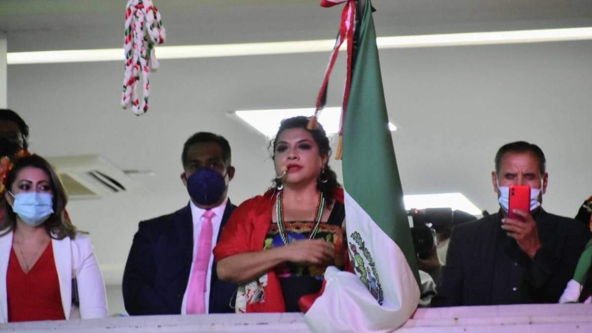 Clara Brugada en la ceremonia del Grito
