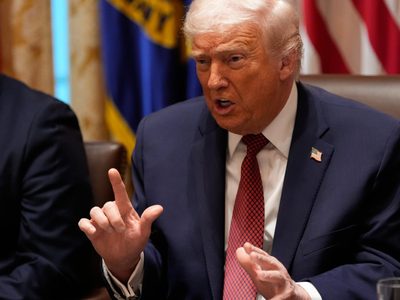Trump advierte a Maduro de que tiene "los días contados" en Venezuela