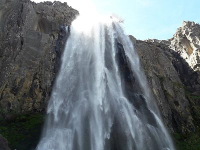 Extraña imagen irrumpió en aguas de la cascada La Fragua