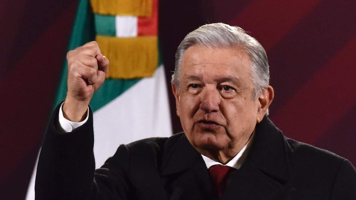 El presidente López Obrador en su primera conferencia de 2023