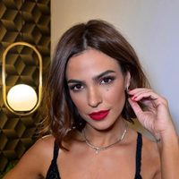 Agustina Cherri se escapó del frío otoñal y derrochó glamur con su microbikini de animal print