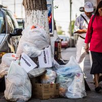 Empleados de limpia reprochan a alcalde de Querétaro concesión del servicio