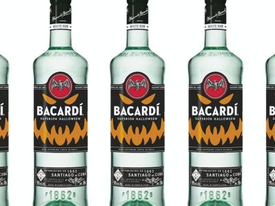 Lanzan un ron blanco especial para celebrar Halloween