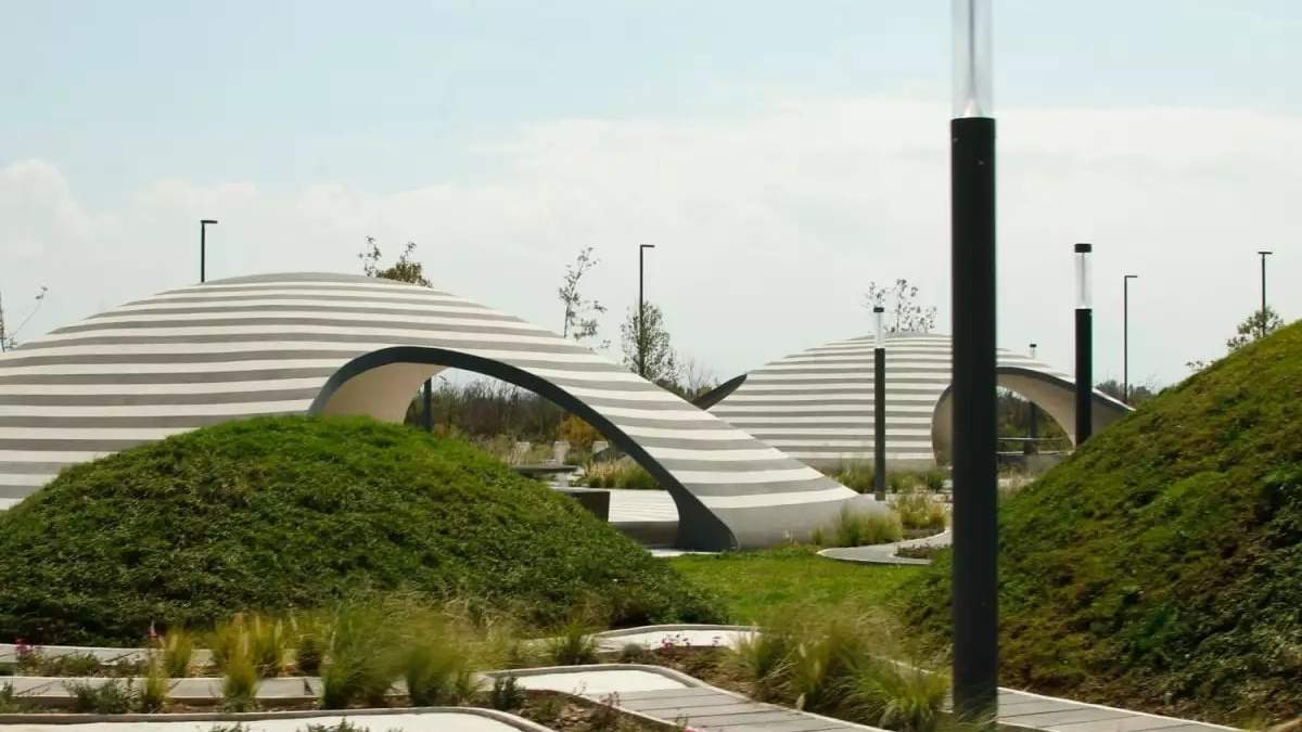 En septiembre de 2023 el parque registró 77% de avance.
