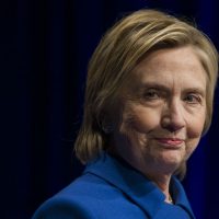 Reaparece Clinton tras derrota y se sincera: 'por momentos no quería salir de casa nunca más” (Video)