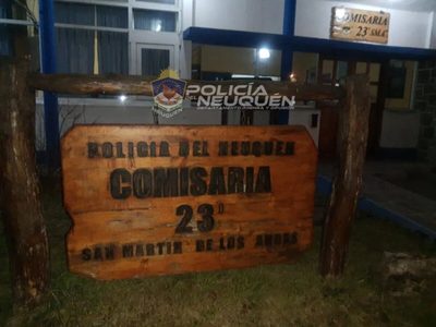 Siguen los cortes de luz por deudas, ahora, en una comisaría de San Martín de los Andes