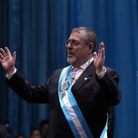 Tras meses de presiones, Bernardo Arévalo es el nuevo presidente de Guatemala