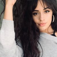 Camila Cabello se animó al cuero para revelarlo todo... ¡Nada a la imaginación!