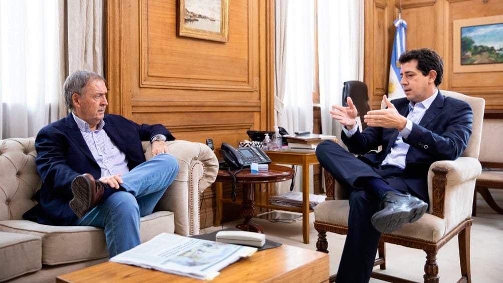 Schiaretti junto a De Pedro (foto: Twitter).